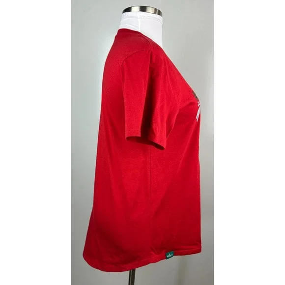 ✨2/$20 Hallmark Embroidered Red Holiday Festive Movie Watching Cotton T-Shirt XL - Picture 7 of 10